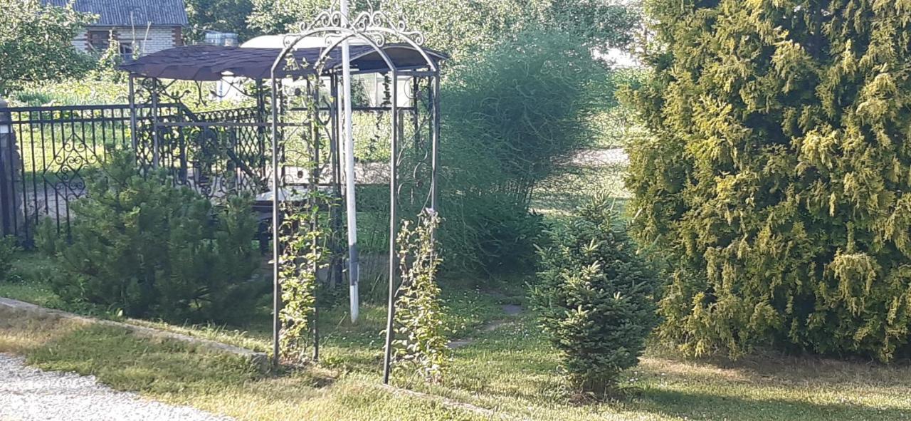 Viesu Nams "Laimes Pakavs" Ξενοδοχείο Straupe Εξωτερικό φωτογραφία